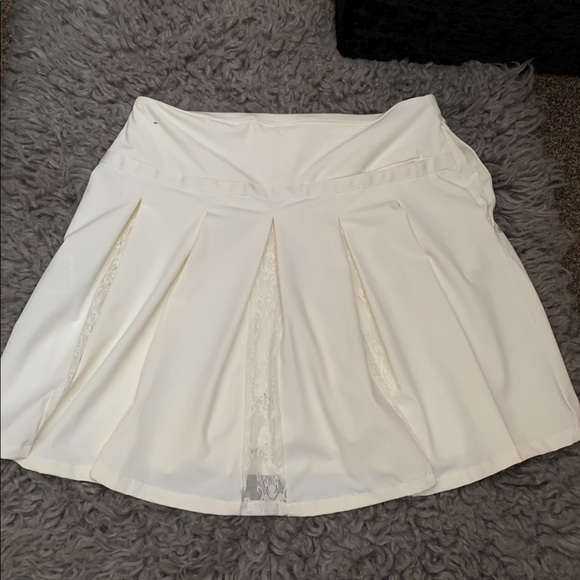 Nike Dresses & Skirts - Nike Flex Women’s 15” Lace Golf Skirt Sail Ivory